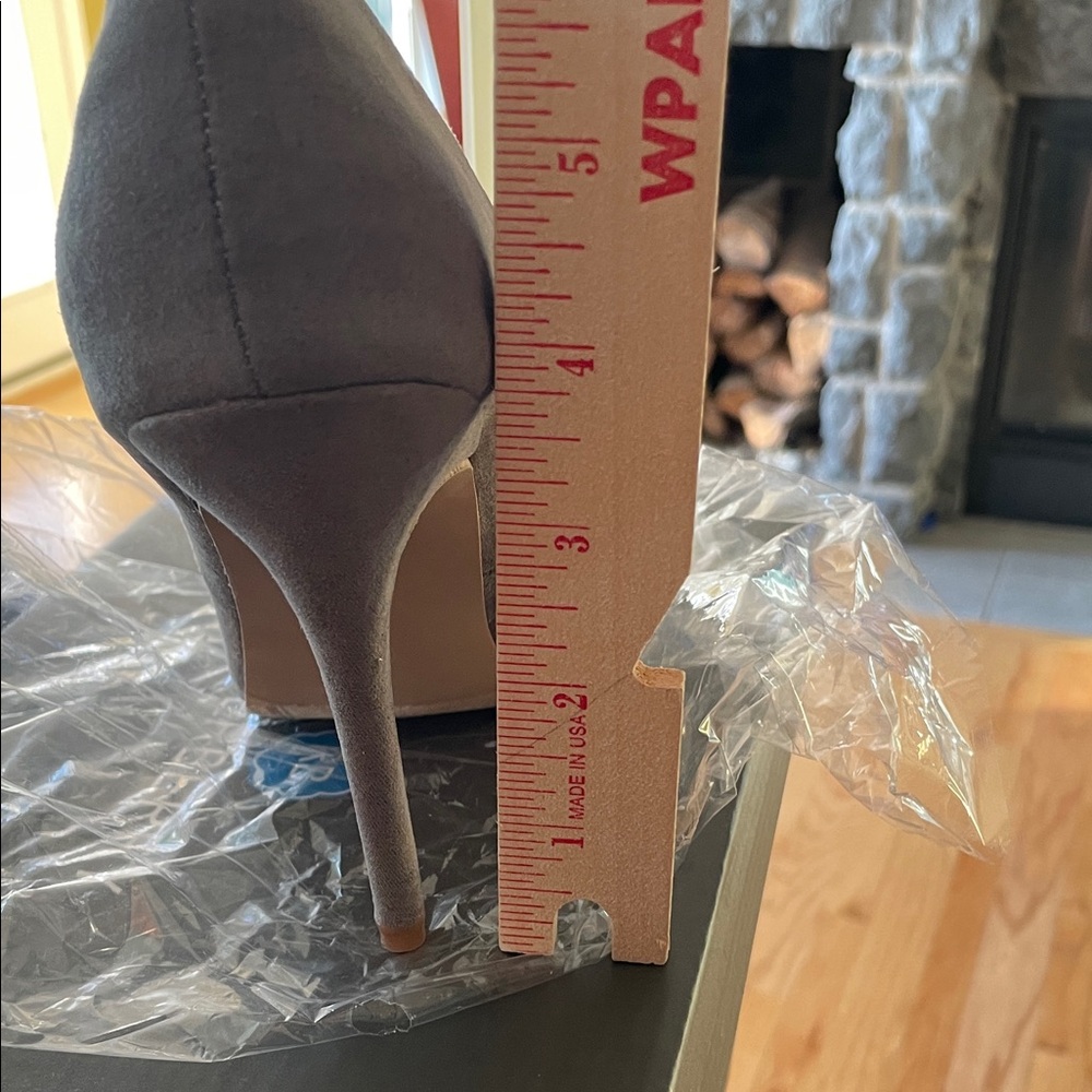 NWT Riverberry Suede Stiletto Heels - Picture 4 of 16